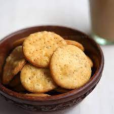 Mathri (मठरी)